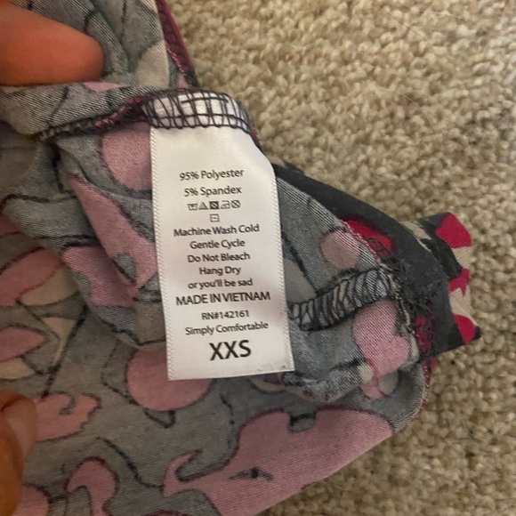 Lularoe Floral Irma - Picture 2 of 3